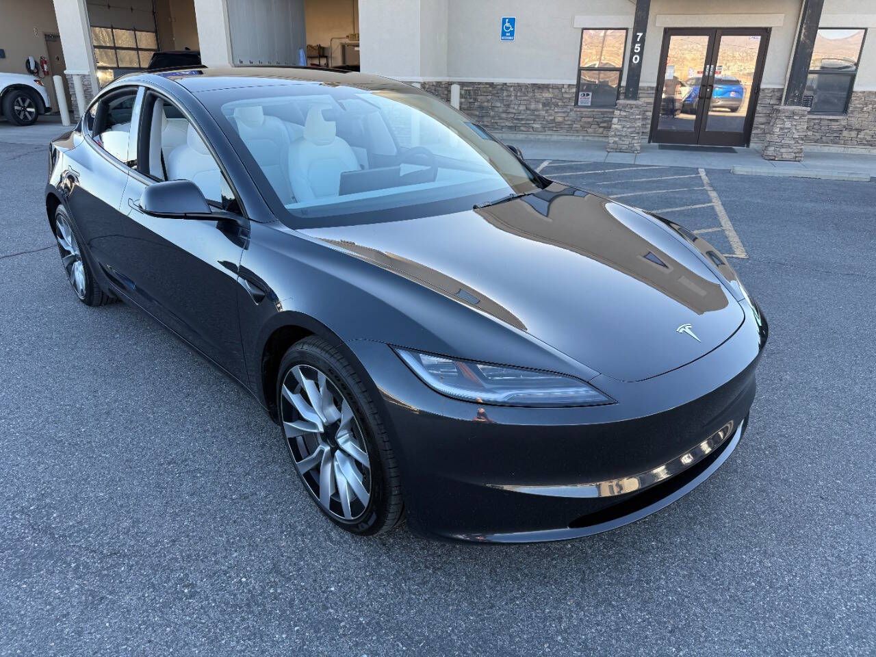 2025 Tesla Model 3 Long Range
