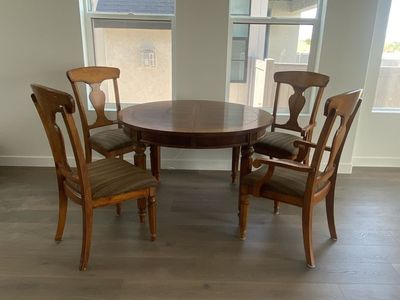 Dining Set