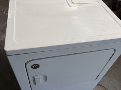 Amana super capacity electric dryer