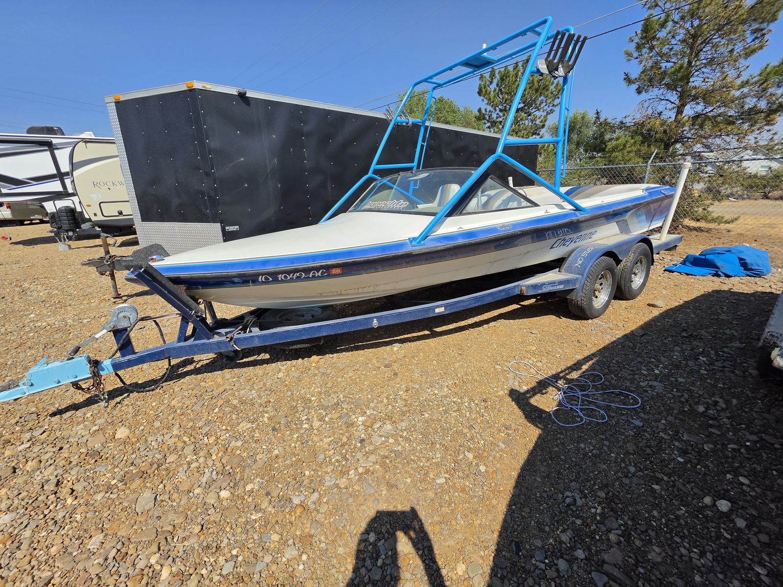 1994 Cheyenne Ski Boat with 5.7L V8
