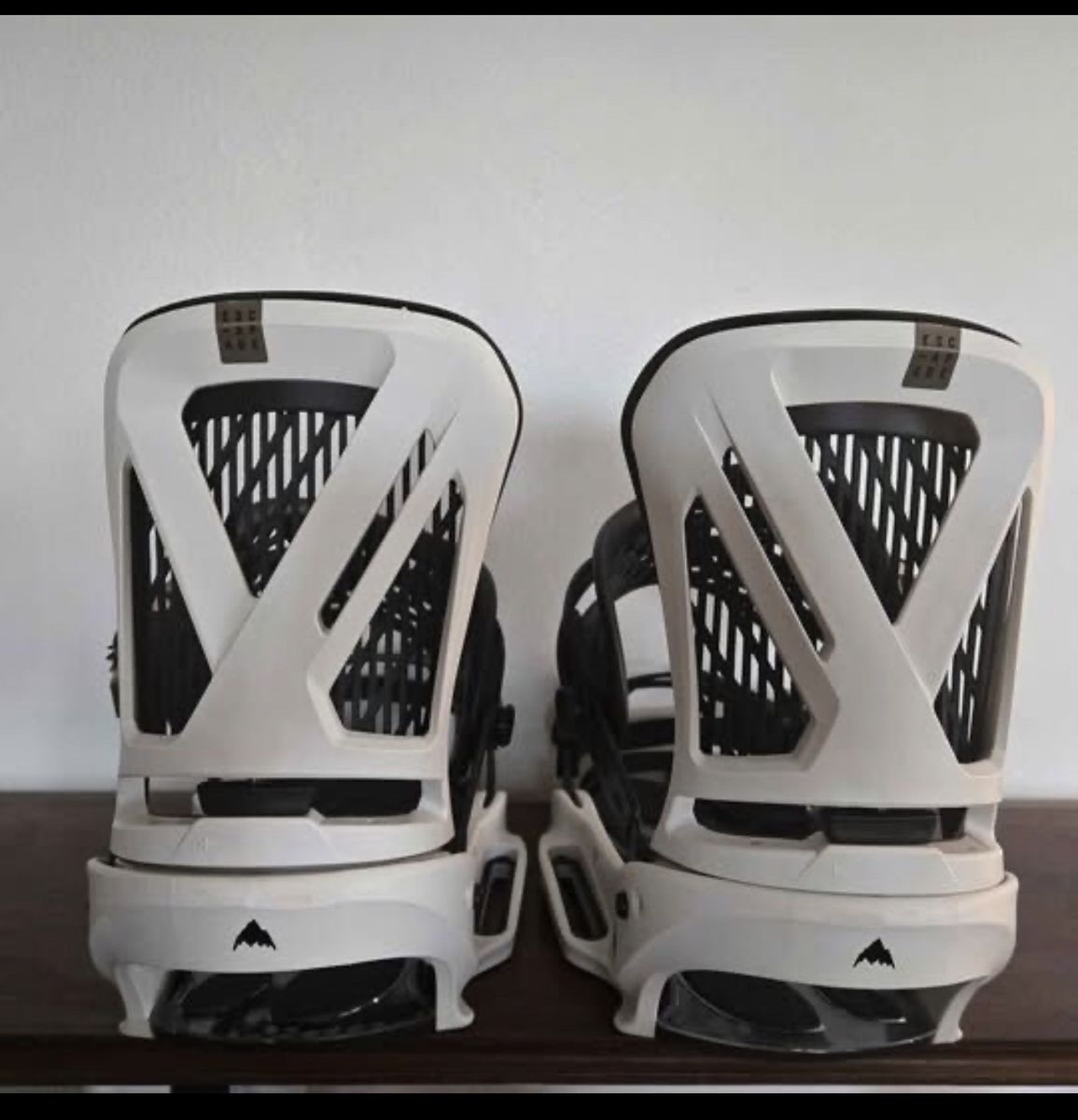 Burton Escapade EST Bindings size L new