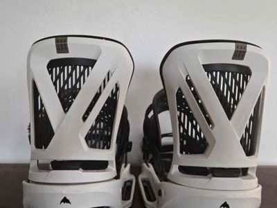 Burton Escapade EST Bindings size L new