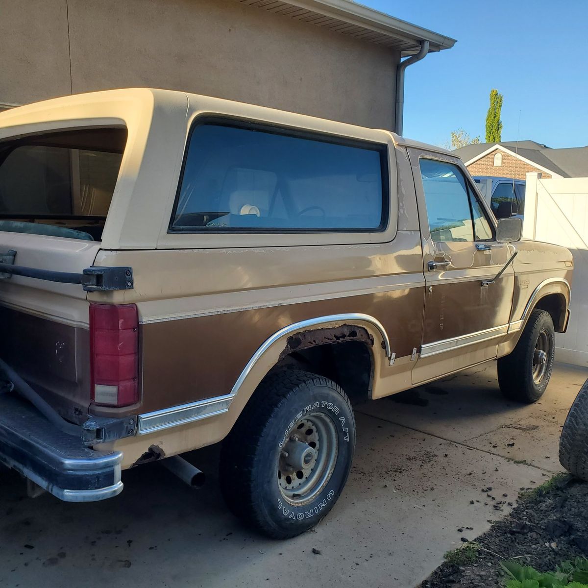 1986 Ford Bronco XLT 4X4
