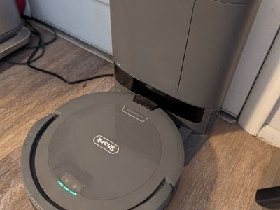 Shark Navigator IQ Robot Vacuum