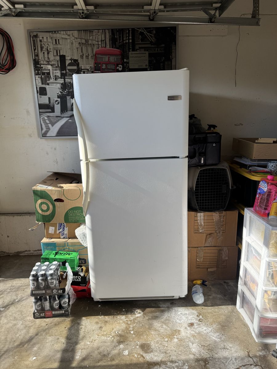 Frigidaire refrigerator