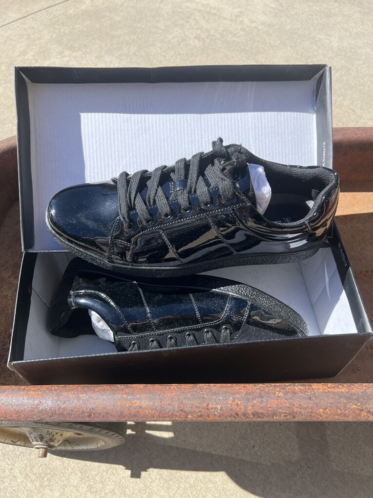 Brand new dress shoes 11.5