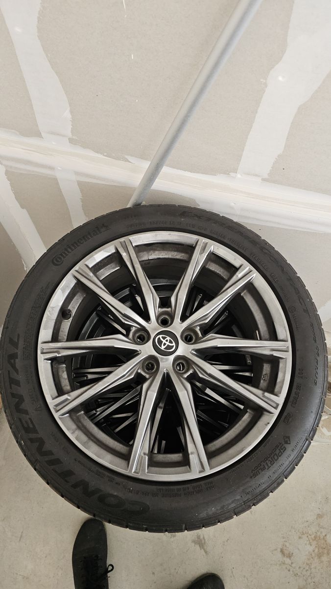 Subaru brz 17" wheels 5x100 +48 offset