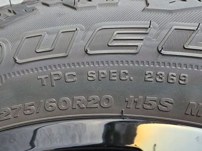 Bridgestone Dueler AT 275/60/R20