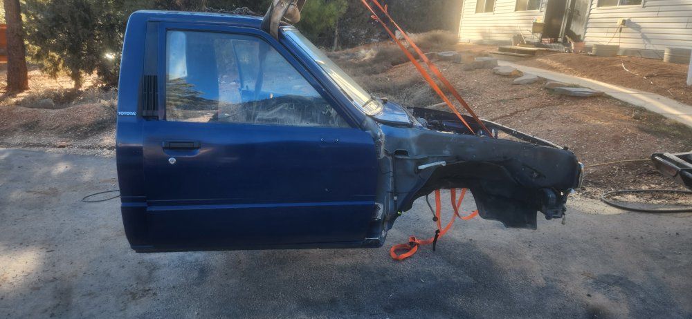 84-88 Toyota truck cab