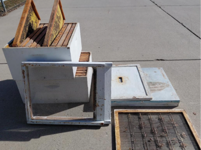 Complete deep 10 frame bee hive