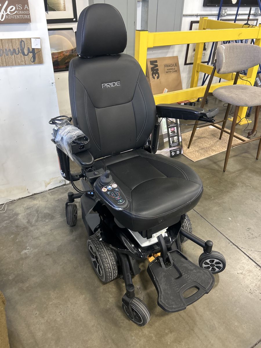 Pride Mobility Jazzy Air 2 Power Wheelchair