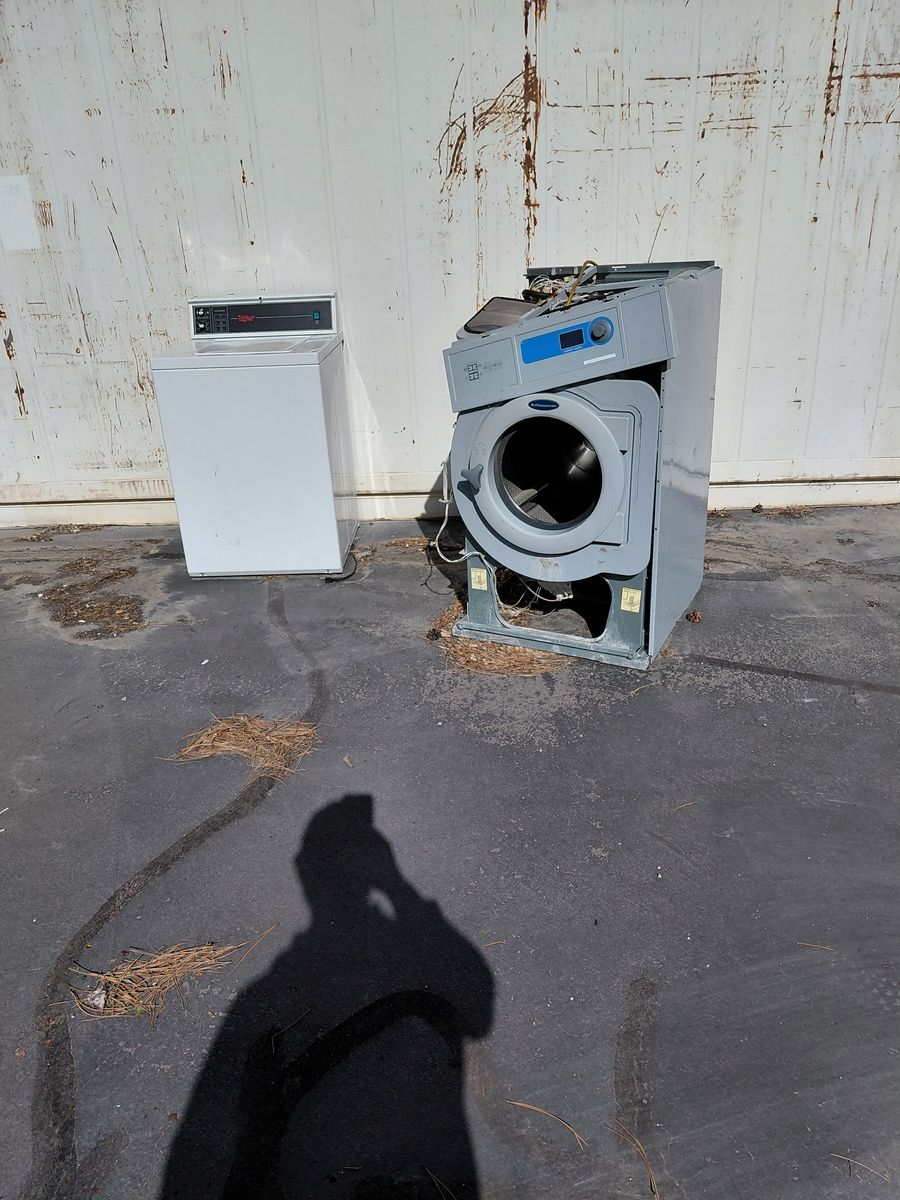 Free 2 washers, hundreds of pounds recycleable metal.