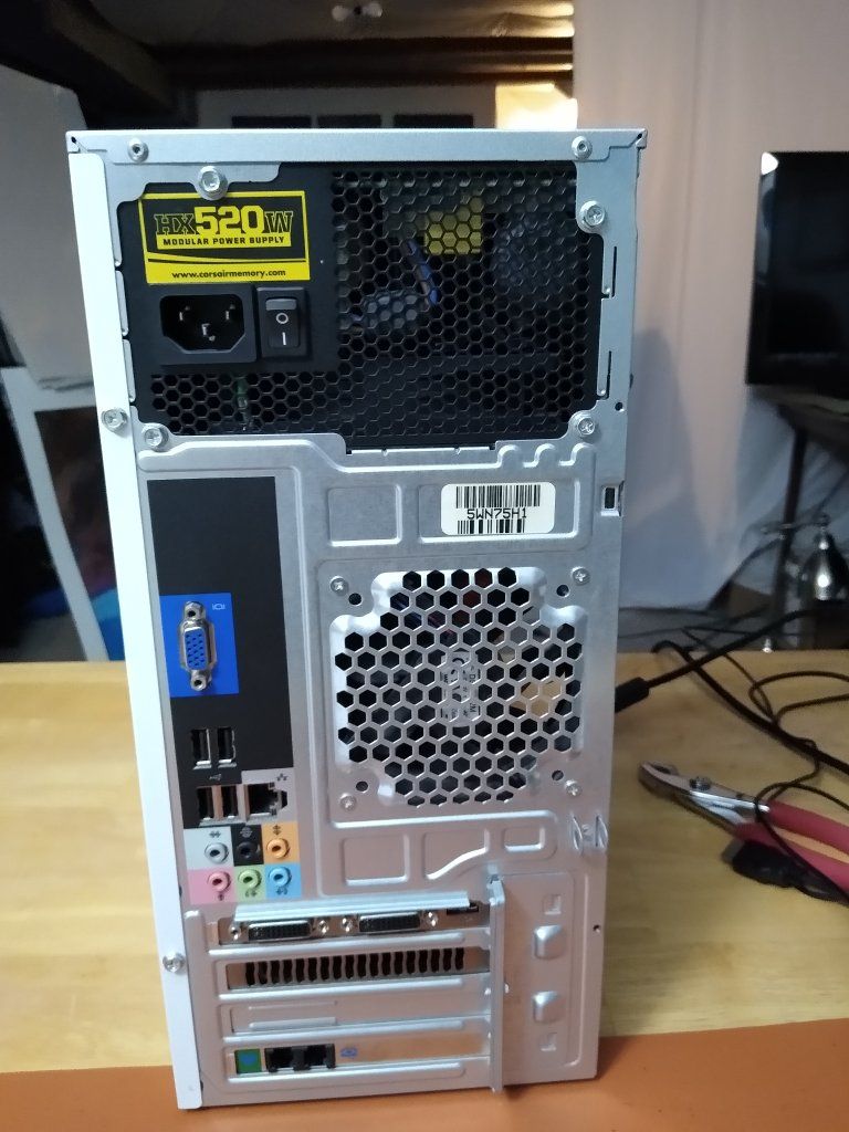 Main image 3