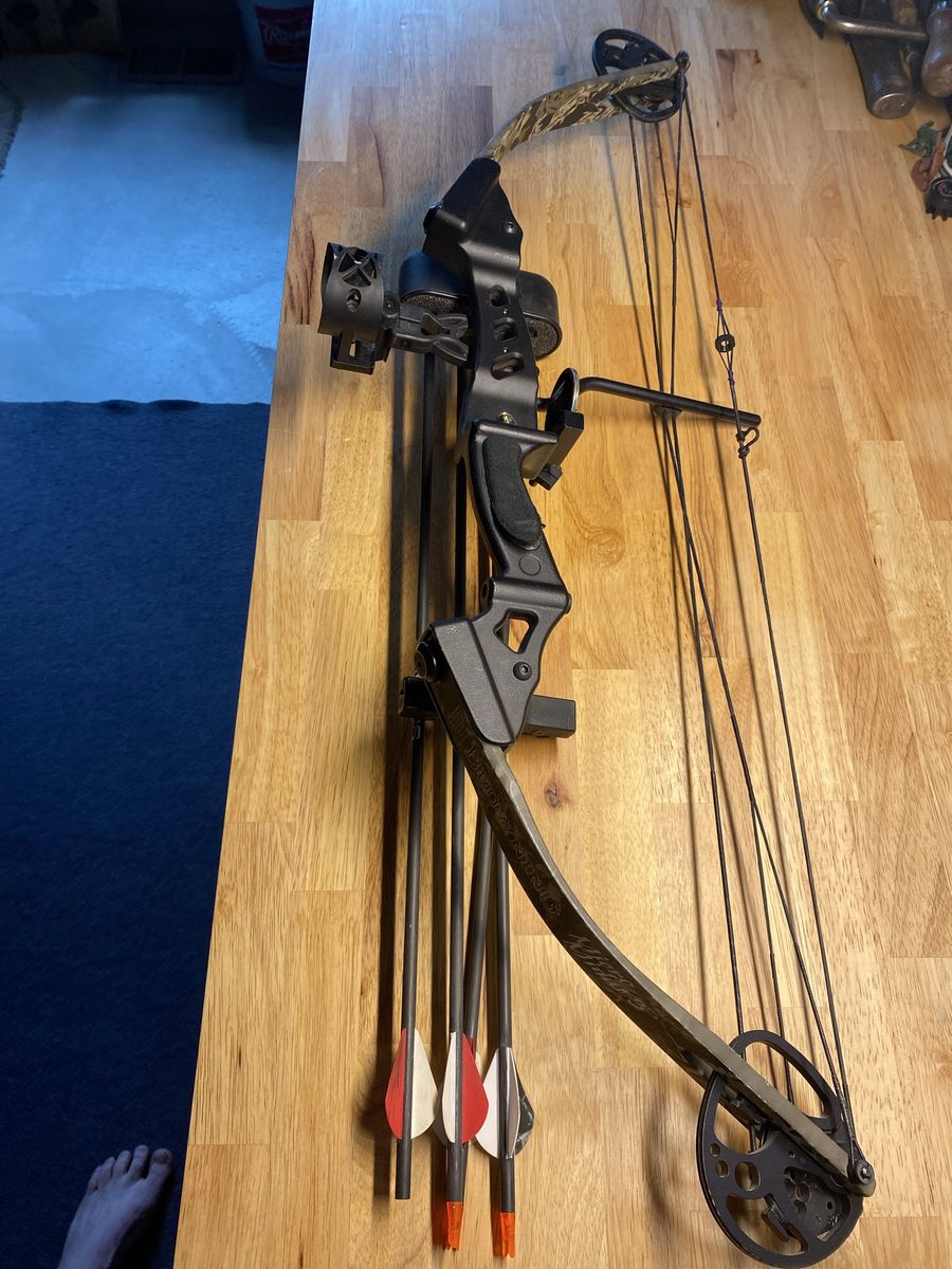 Browning micro Midas 3 youth bow