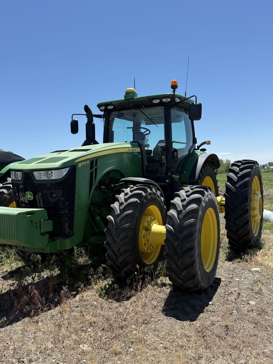 John Deere 8370R Tractor - Used Farm Equipment