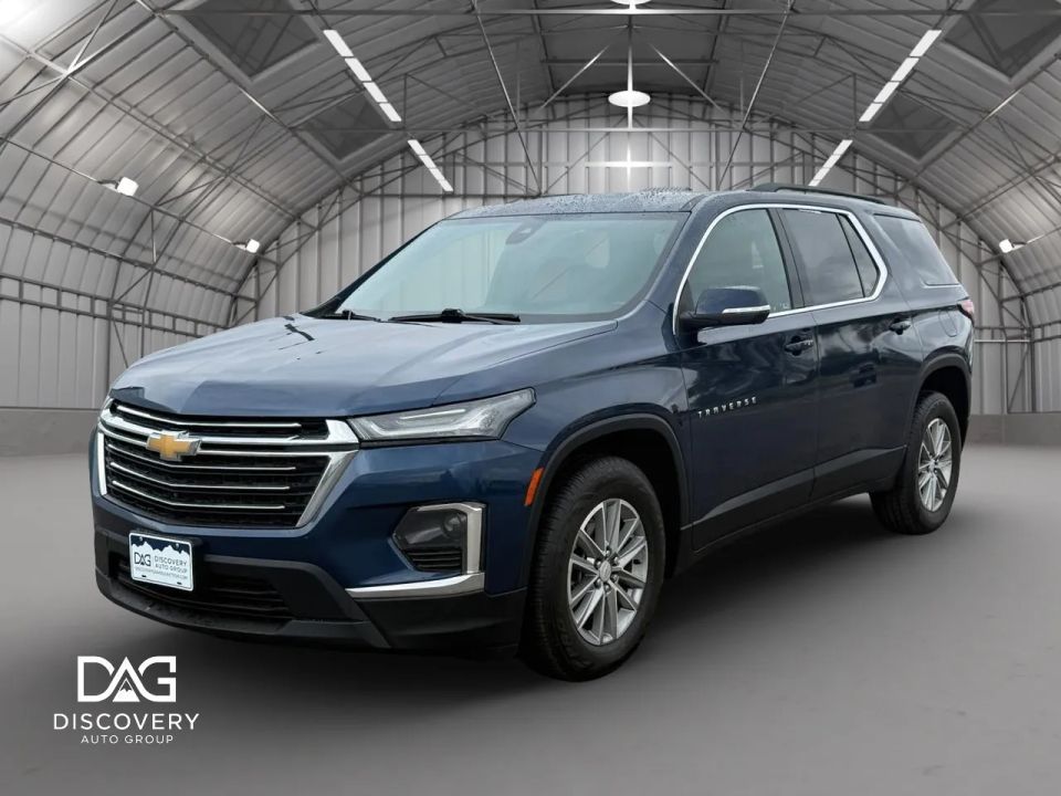2023 Chevrolet Traverse LT Cloth