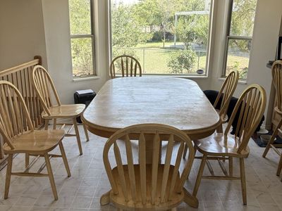 Wooden Dining Table Set with Extension Leaf and 6 Spindle Back Chairs