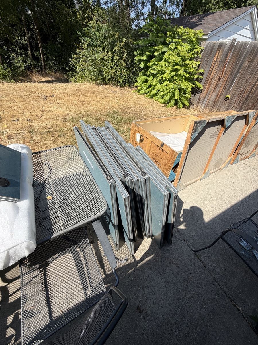 Main image 6