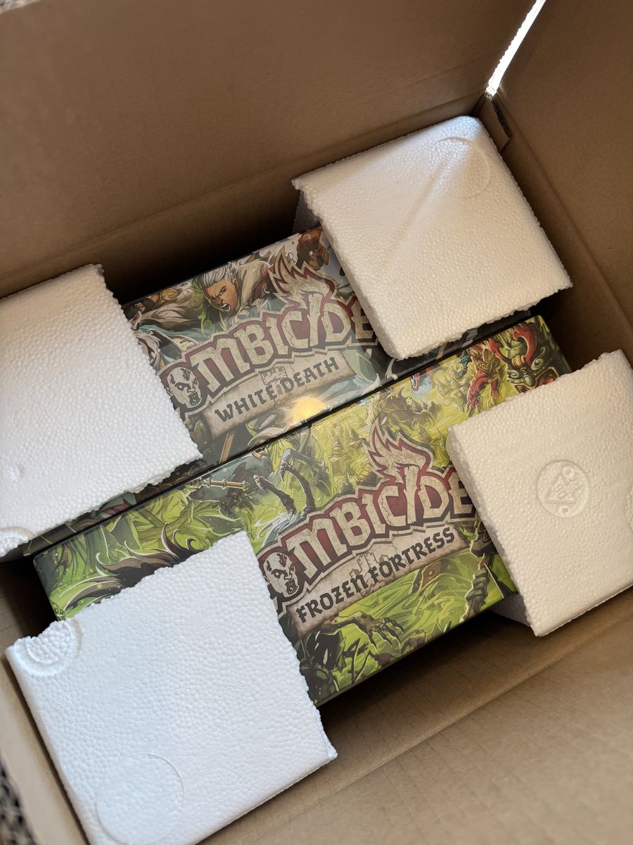 Zombicide White Death Frozen Fortress Pledge Bundle