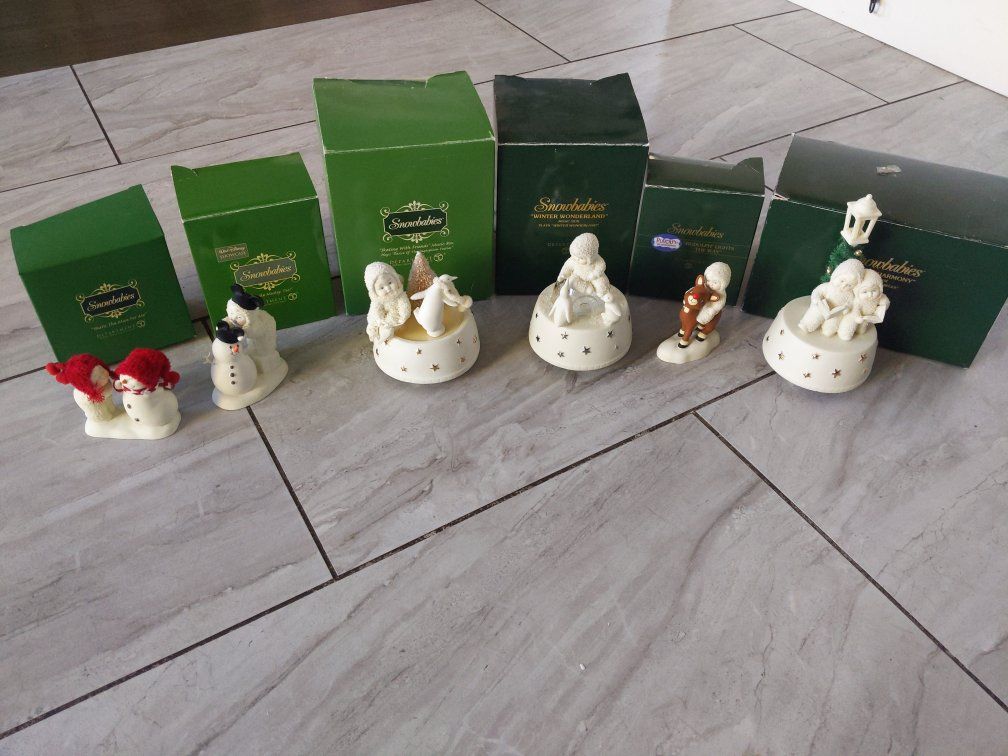 Snowbabies Porcelain Figure Music Box Collection