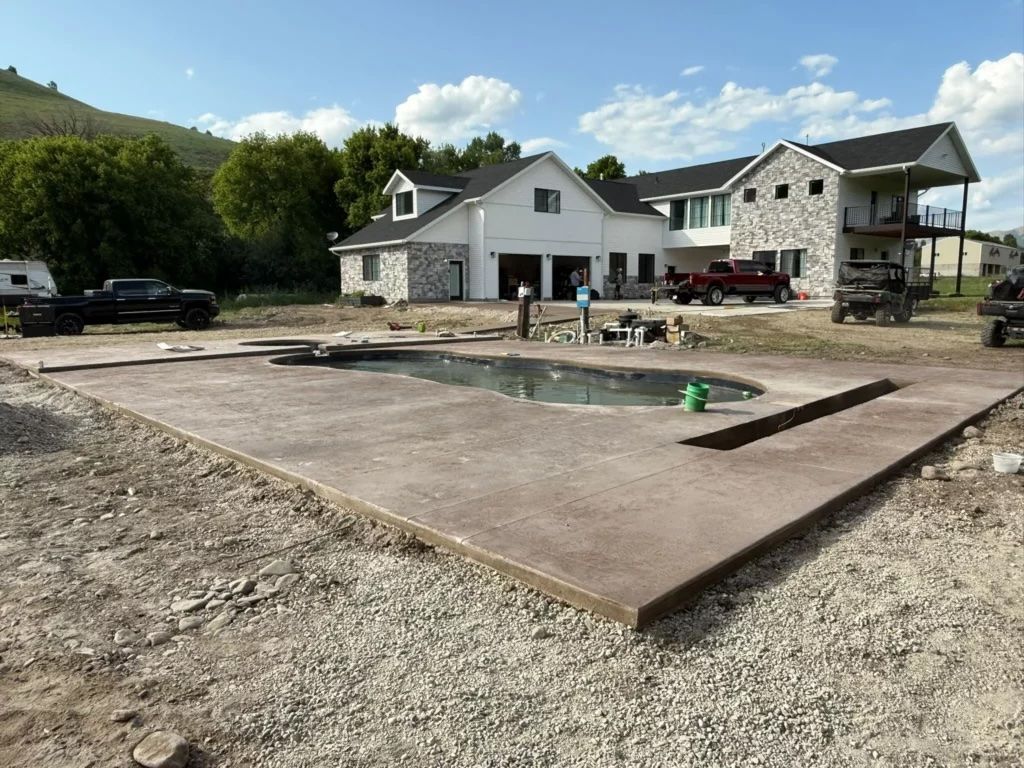 Utah Concrete Pros | Concrete Repair | Driveways | Patios | Shed Pads | RV Pads
