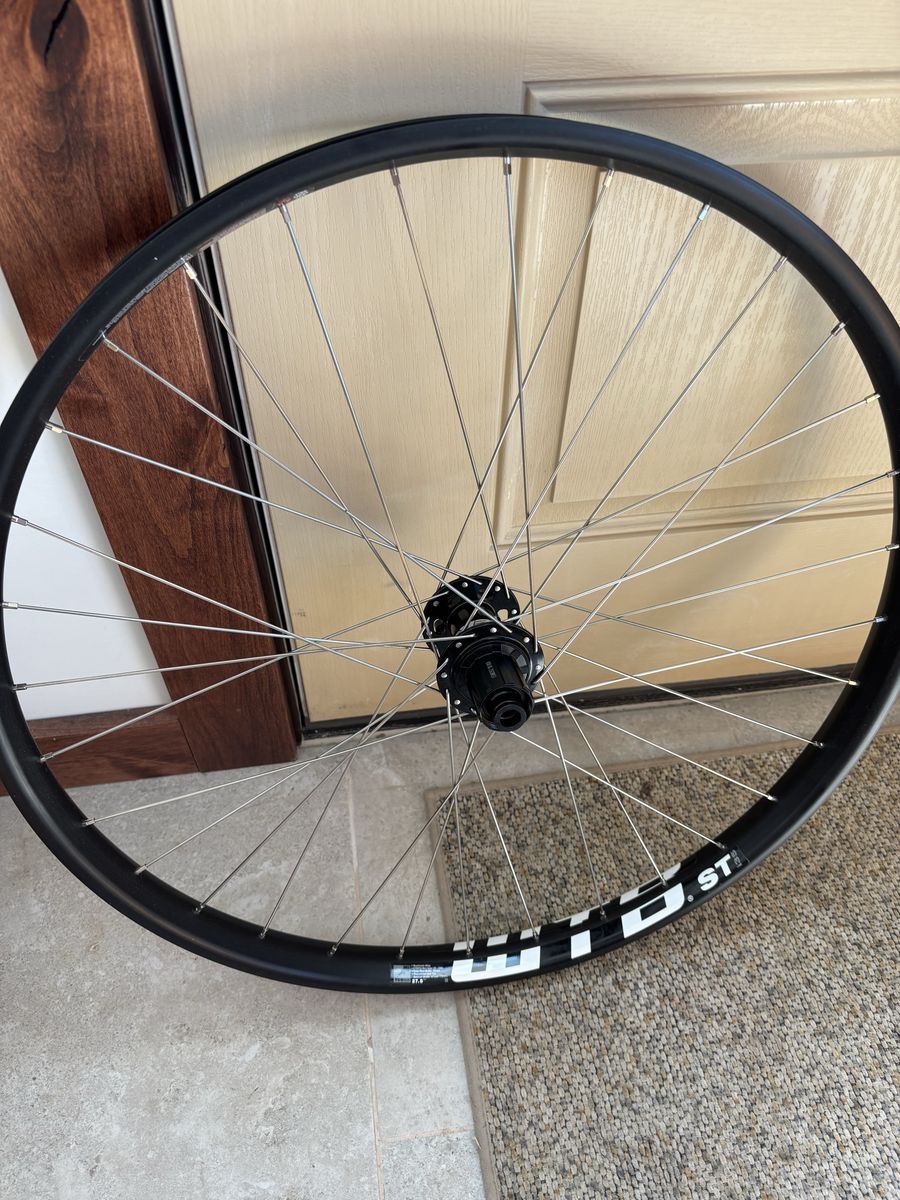 27.5 rear wheel mtb WTB i35 NEW