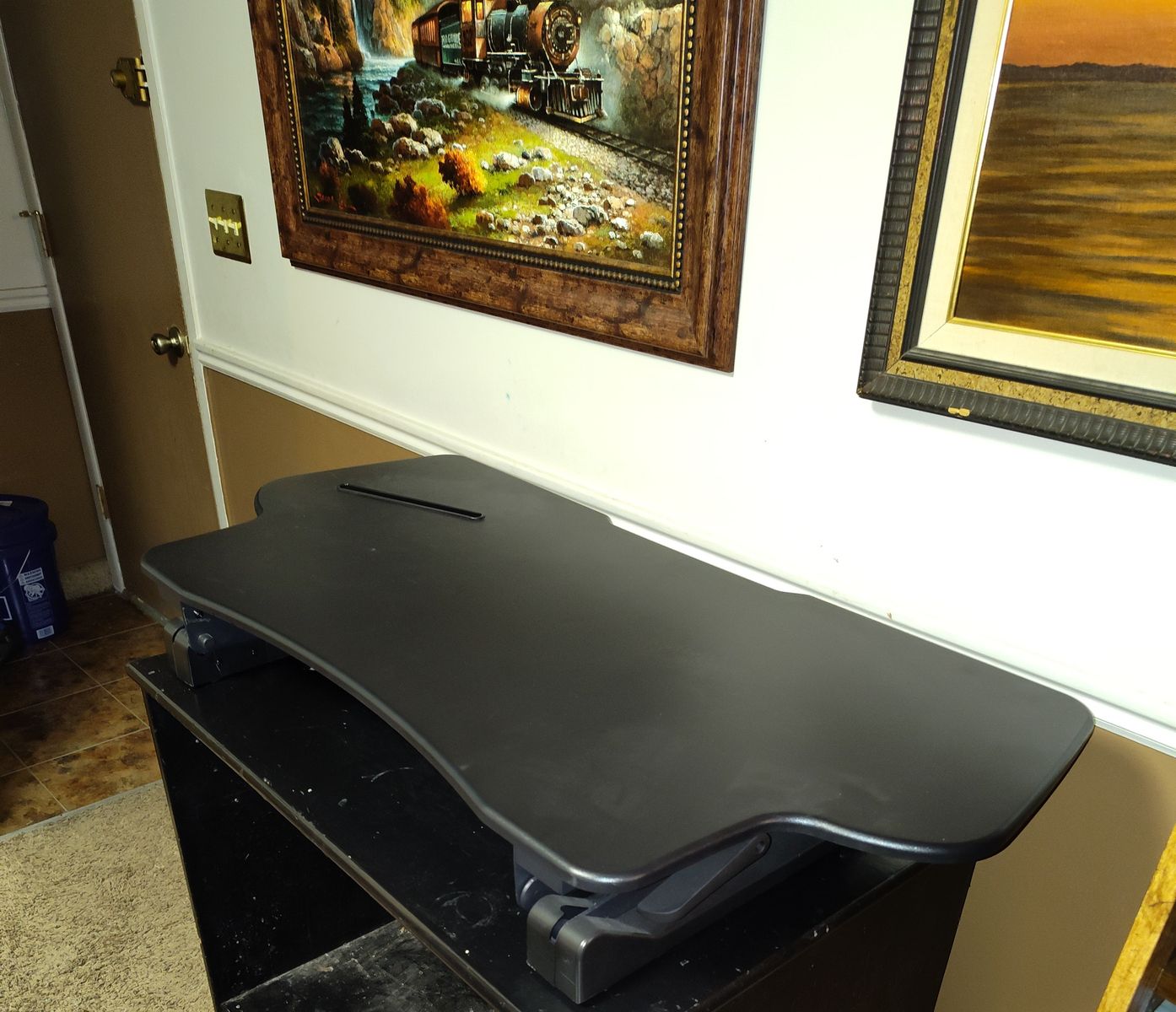 Main image 3