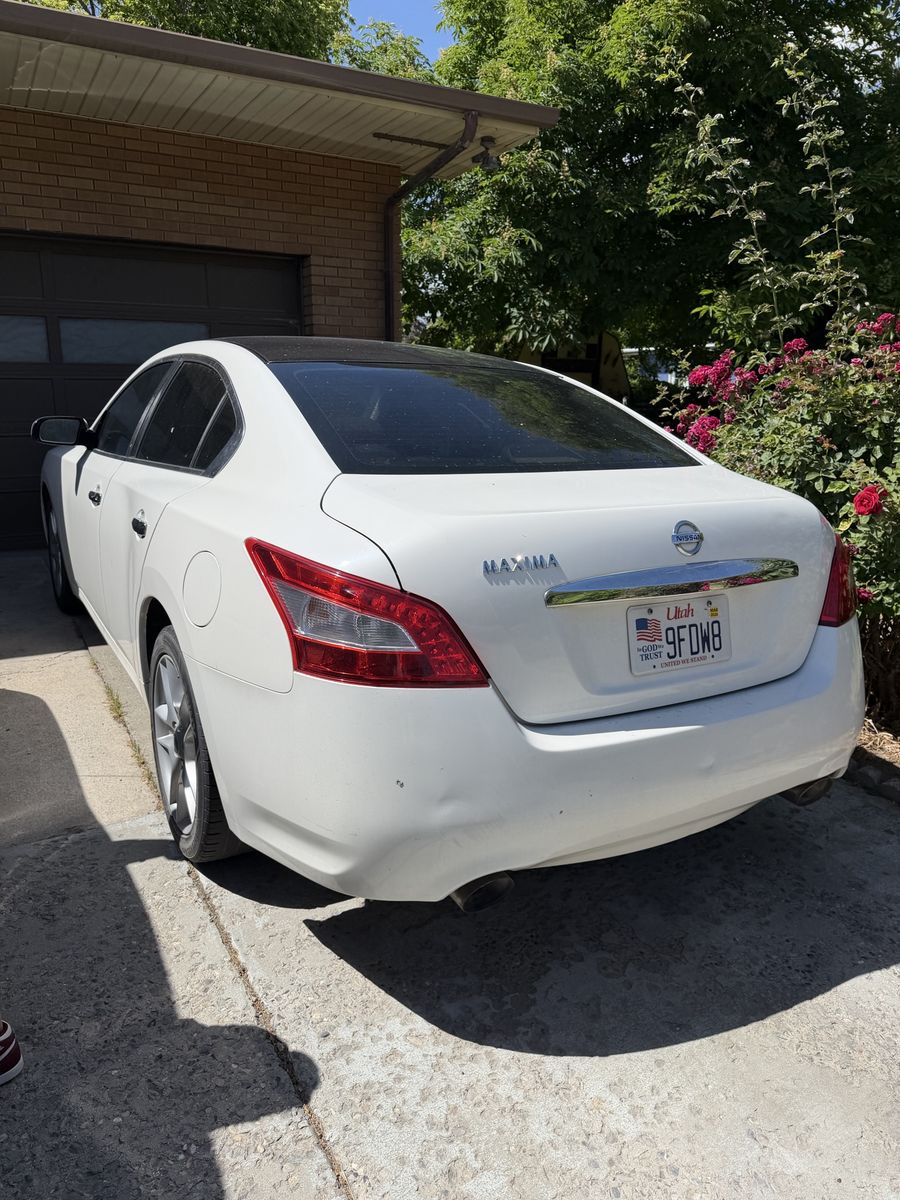 2009 Nissan Maxima 