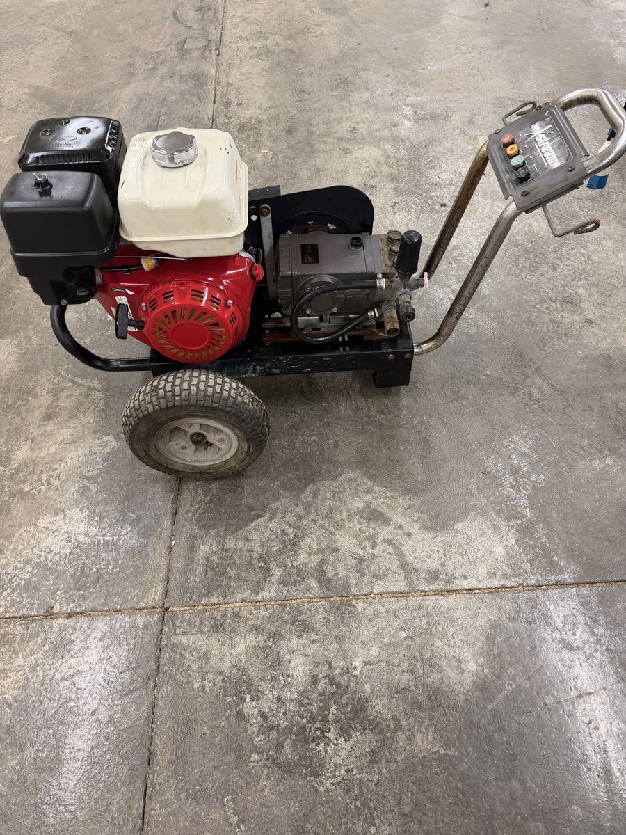 Commercial Pressure Washer