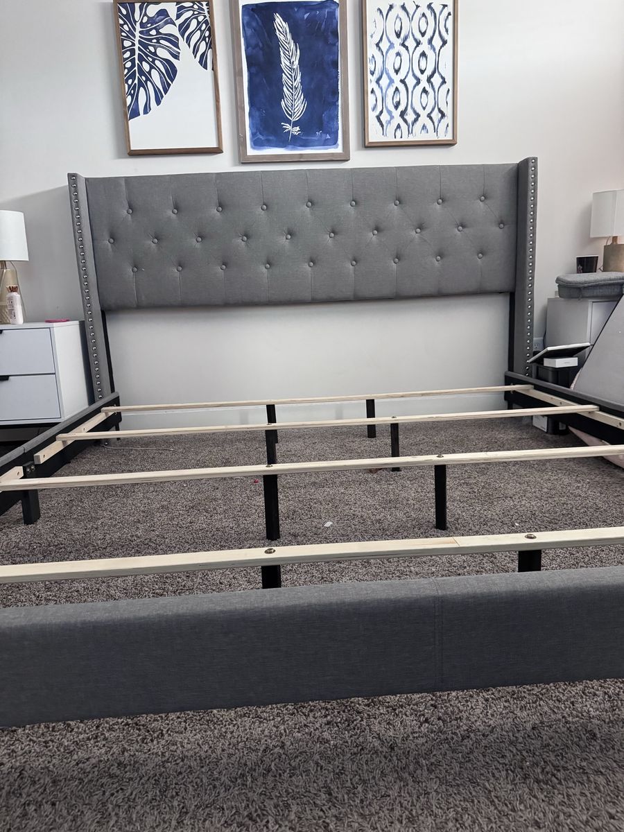King Size Tufted Grey Upholstered Platform Bed Frame with Nailhead Trim, Excellent Condition