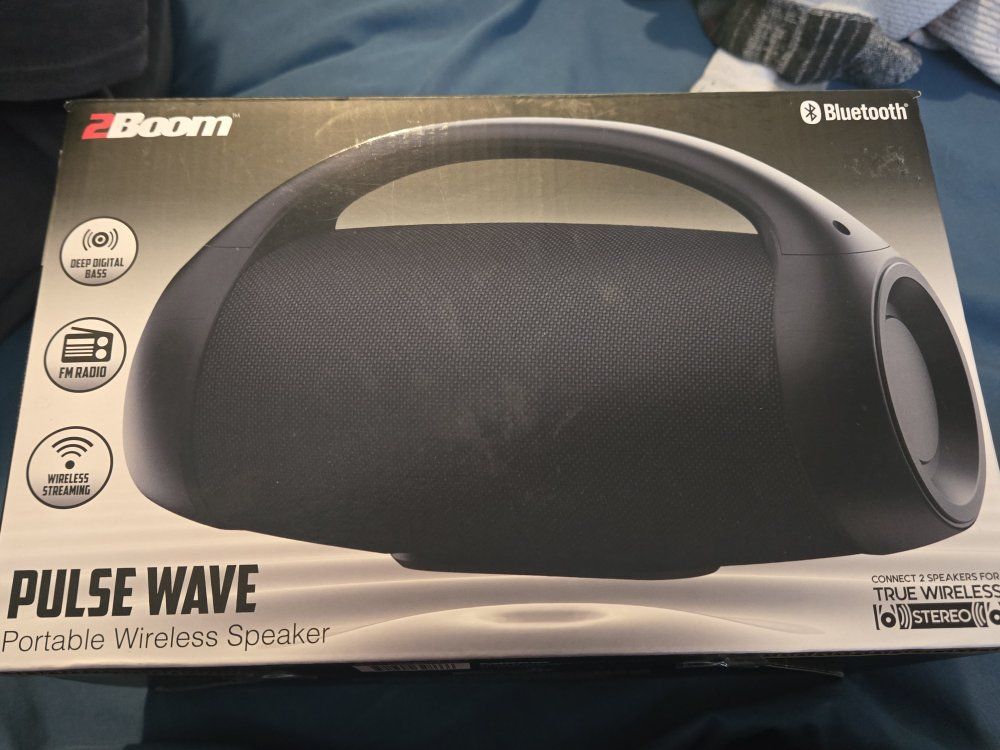 2Boom Bluetooth speaker