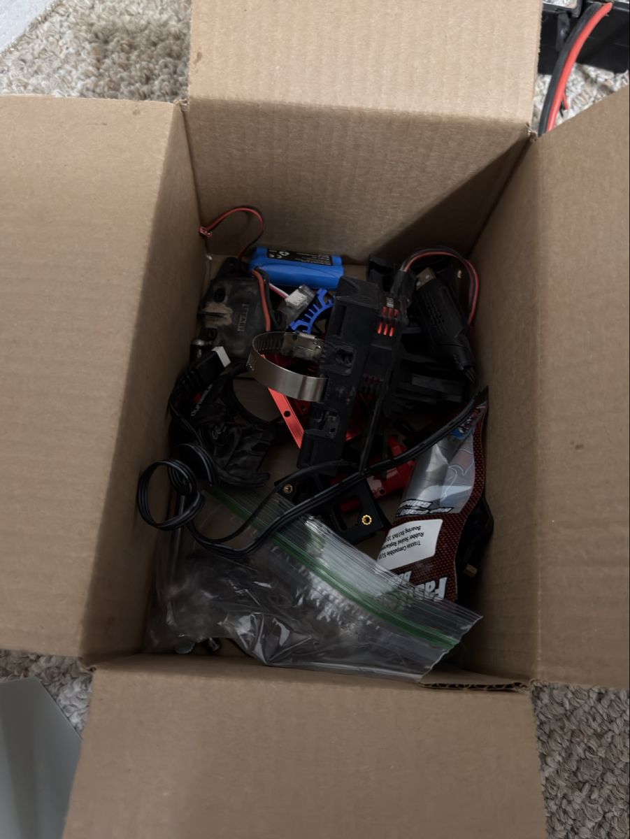 Main image 4