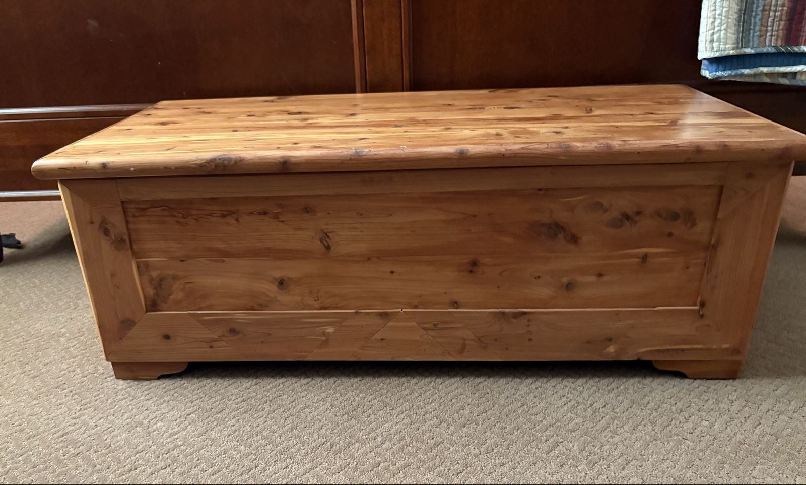 Beautiful Solid Cedar Chest/Trunk - Excellent Condition Storage Furniture