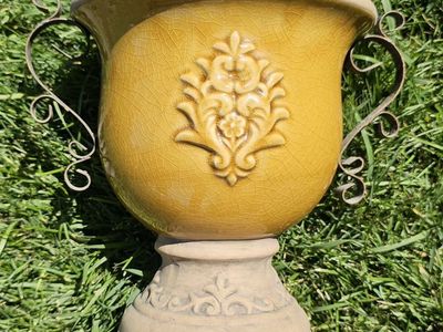 Decorative Yellow Ceramic Urn Planter with Metal Handles and Relief Design
11"Tx11"W Opening 6" W