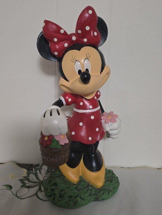 Disney Statue