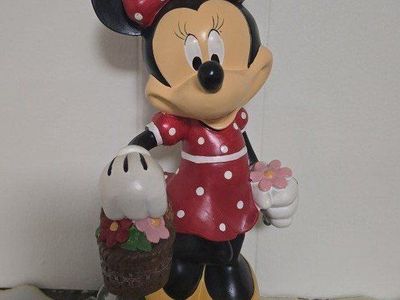 Disney Statue