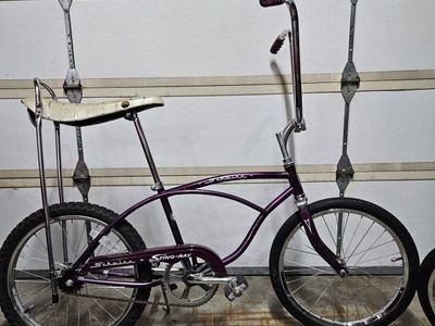 Vintage Schwinn Stingray