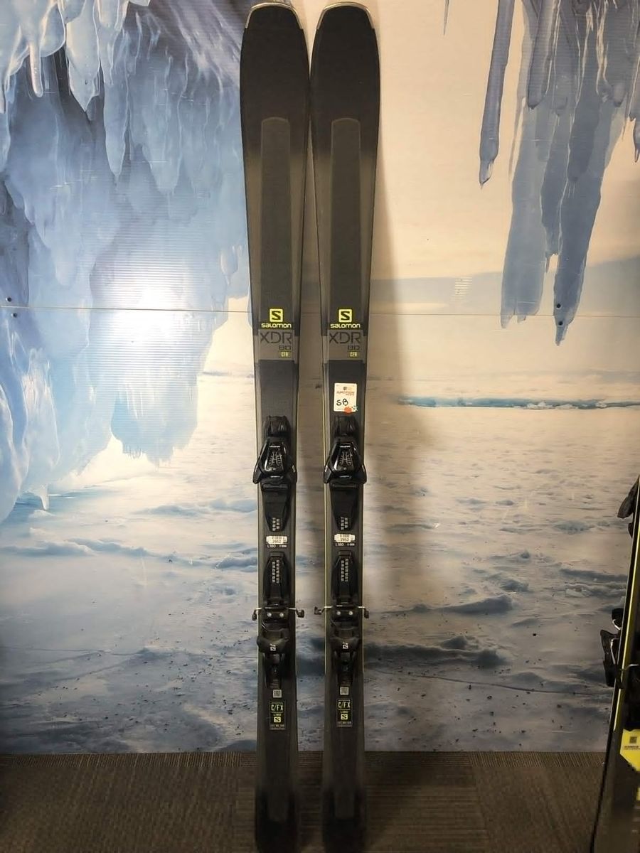 Used 2018 Salomon XDR 80CF R 180cm Skis w/ Salomon Mercury 11 GW Binding