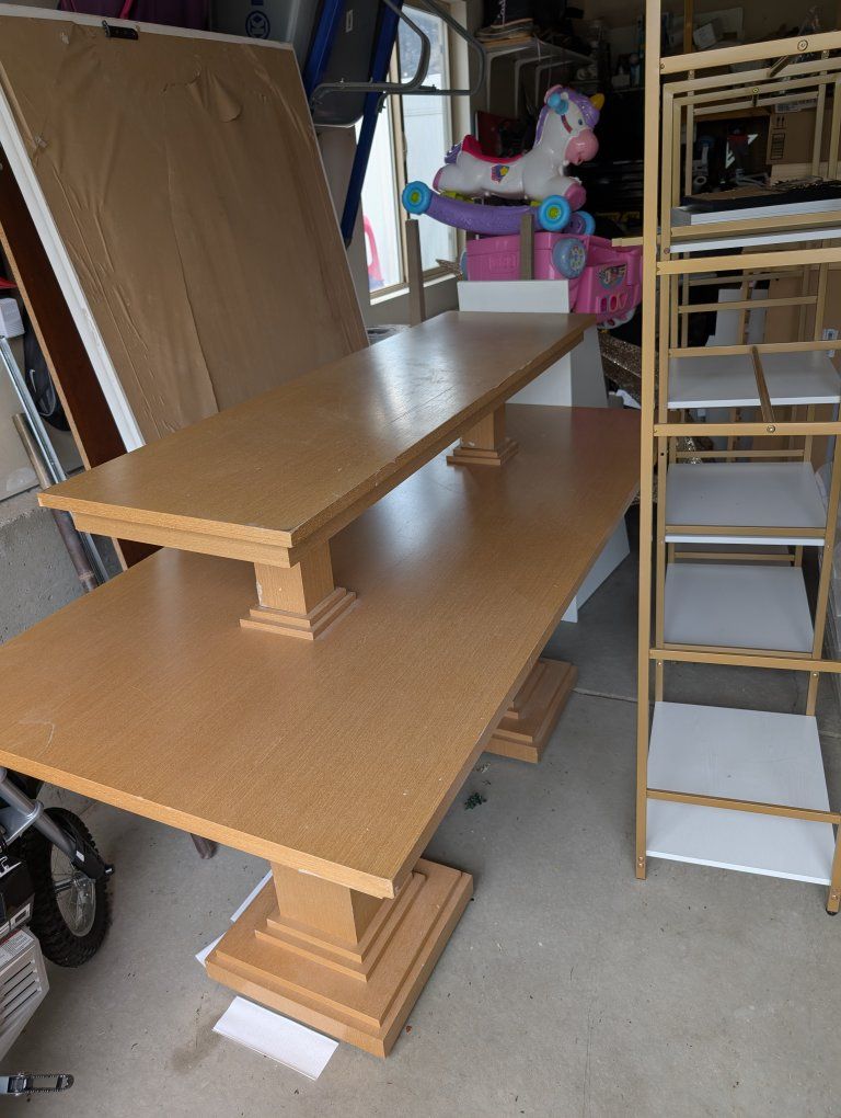 Boutique Display Table - Beautiful