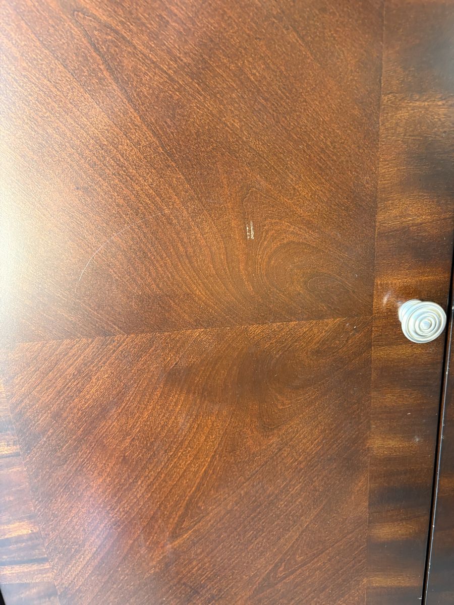 Main image 6