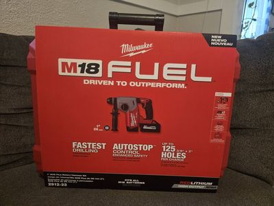 New M18 Fuel Rotary Hammer Kit