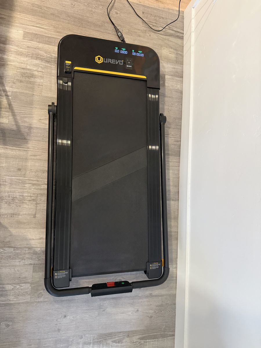 Walking pad/treadmill