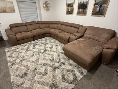 Sectional couch