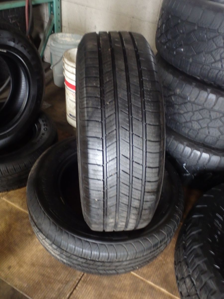 215/65R16 MICHELIN DEFENDER T+H PAIR OF TWO USED TIRES