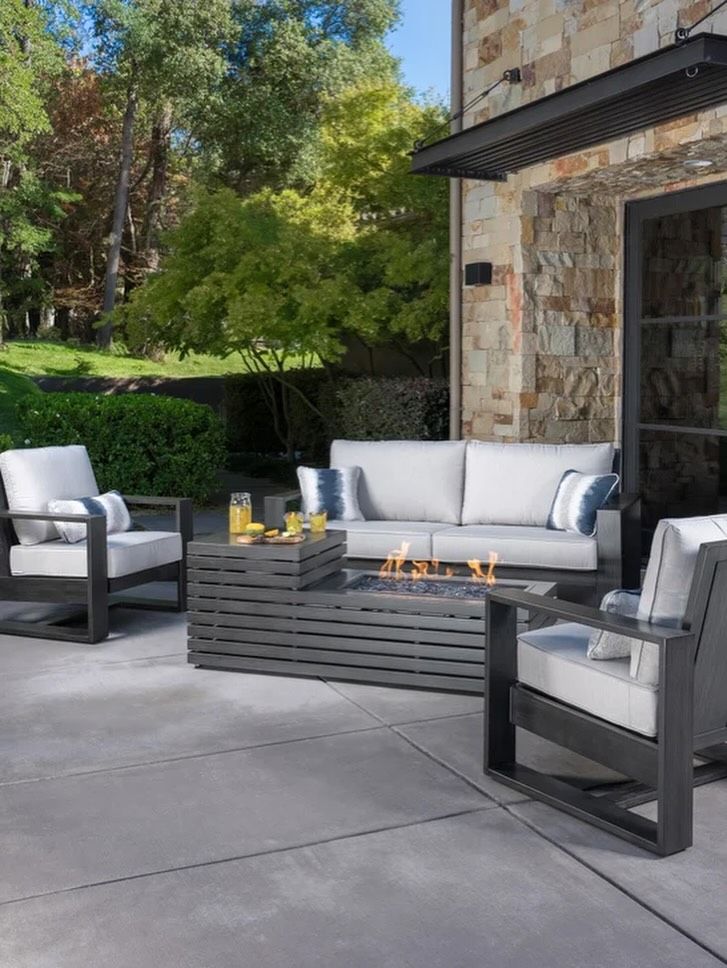 SunVilla Clifton 4-piece Fire Outdoor Patio Seating Set