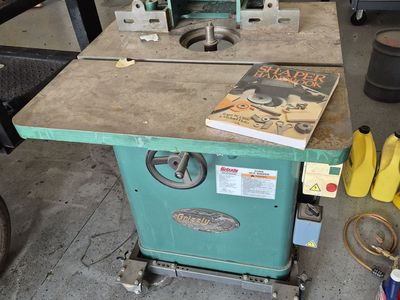 Grizzle wood shaper I bought it from a guy that did lite woodwork with it, brought it home and have never got is wired,