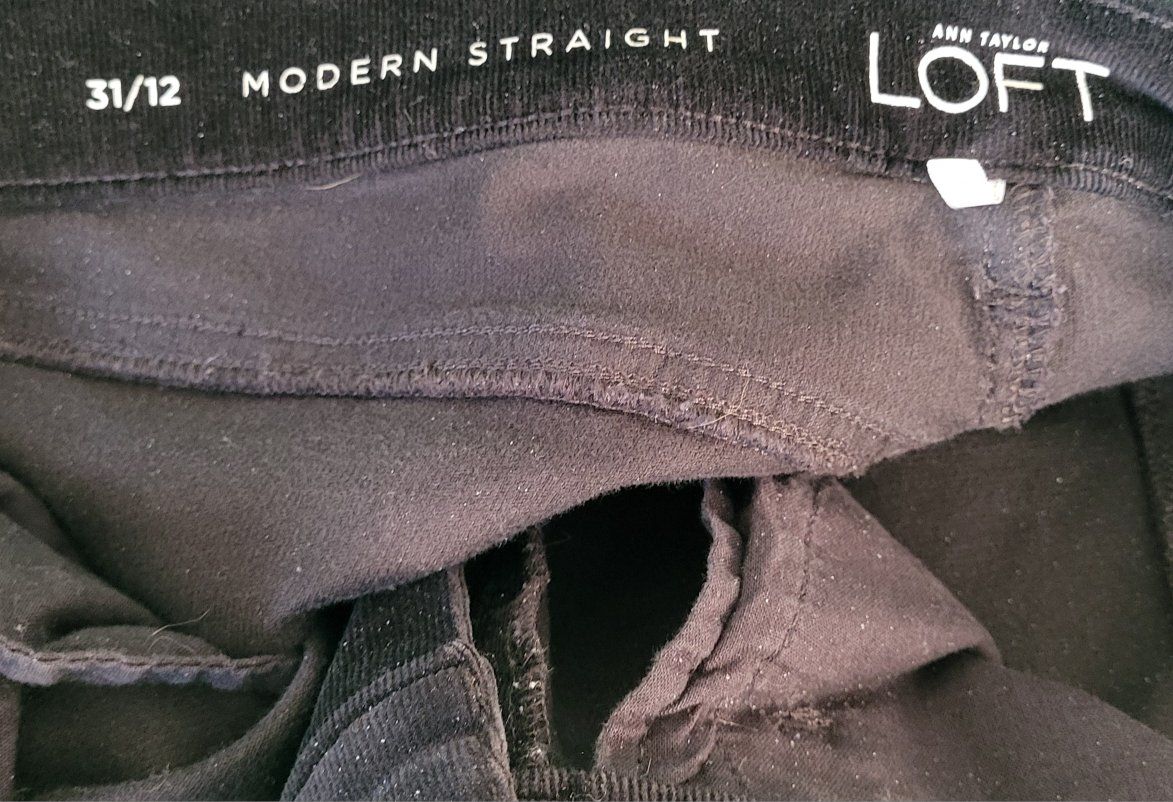 **NEW WOMEN'S SIZE L CORDUROY PANTS**
