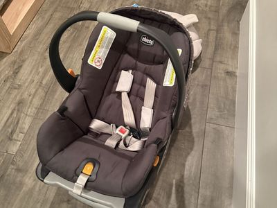 *Never Used* Chico Max All-in-one Convertible Car Seat