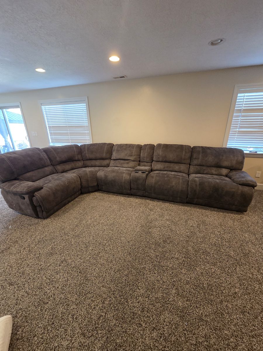 Free sectional couch with recliners