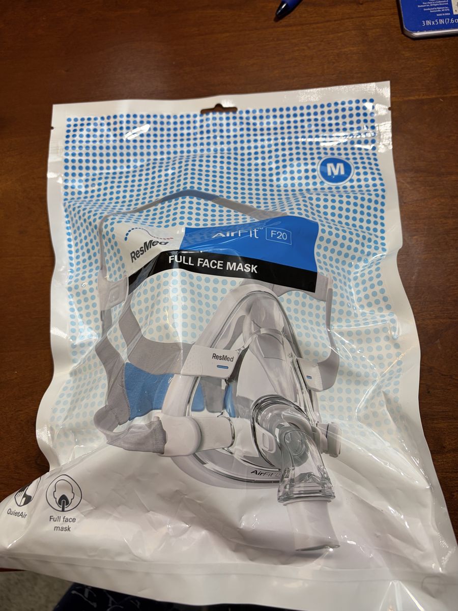 Cpap supplies RESMED medium